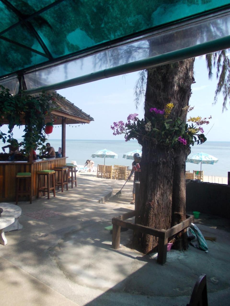 Siraya Beachfront Resort 코팡안 외부 사진